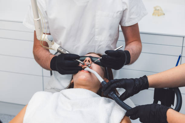 Best Emergency Tooth Extraction in Cloverleaf, TX